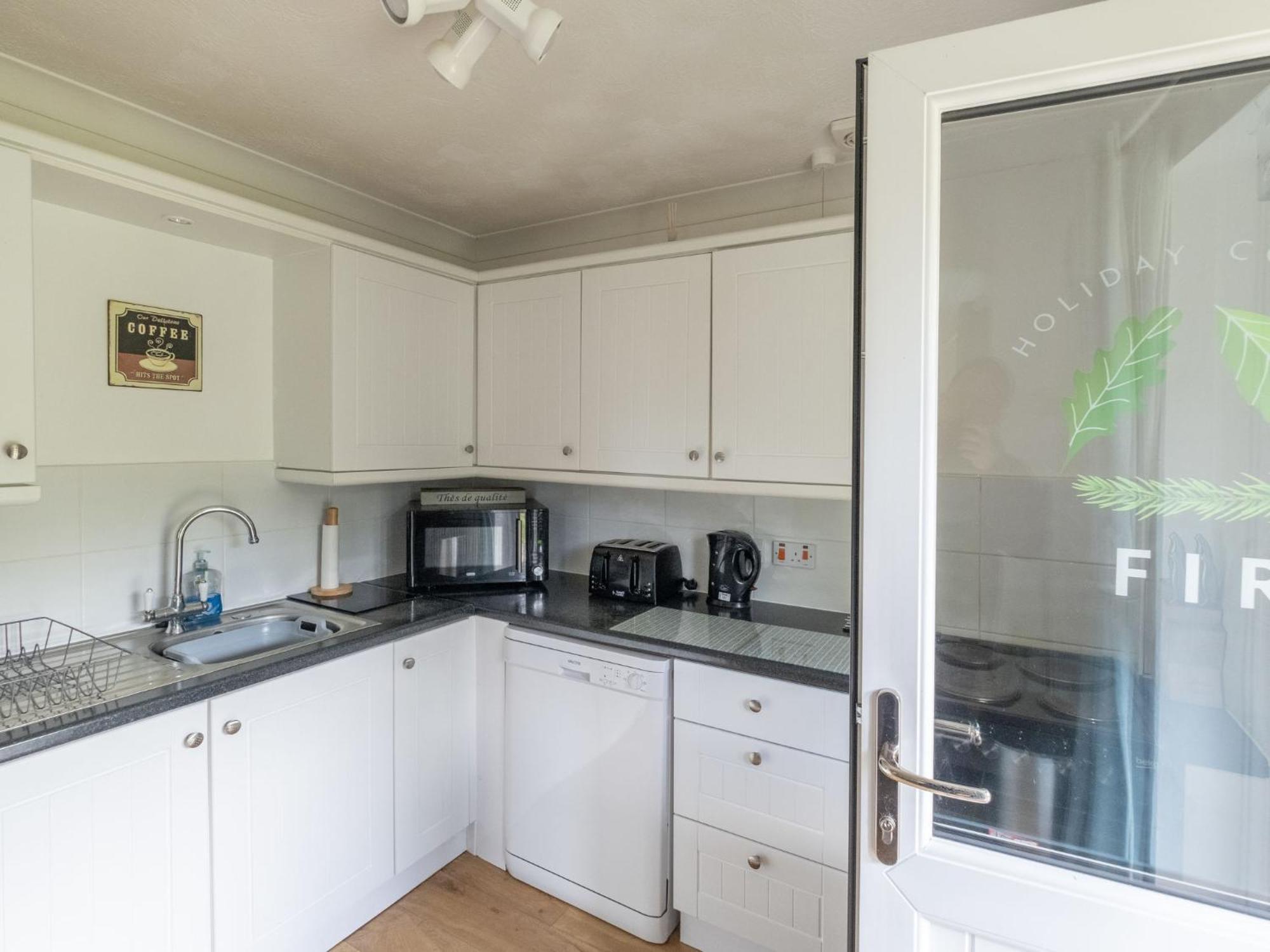 Holiday Home Woodhouse-4 By Interhome Shermanbury エクステリア 写真